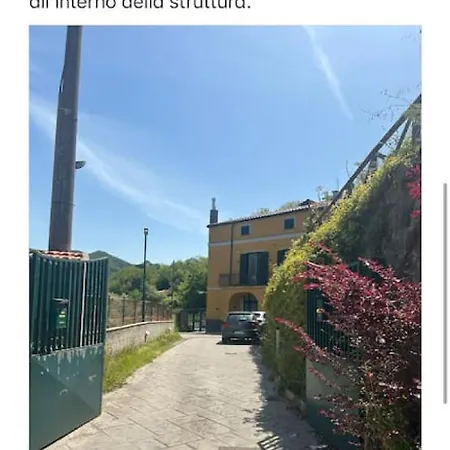 Apartment Open Space Letto Queensize Con Vista Doccia Cava De' Tirreni